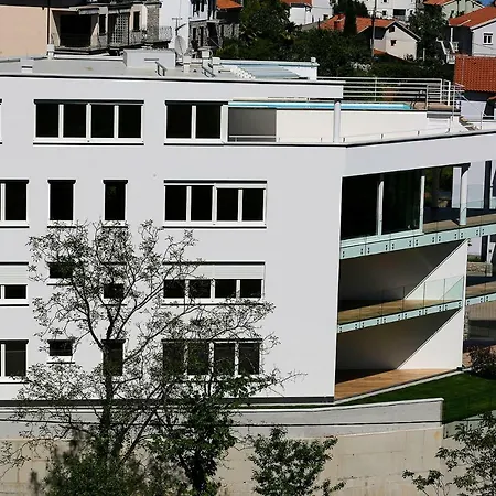 Modern Near The Sea Appartamento *