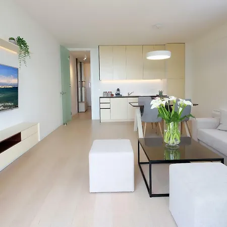 Modern Near The Sea Lägenhet *